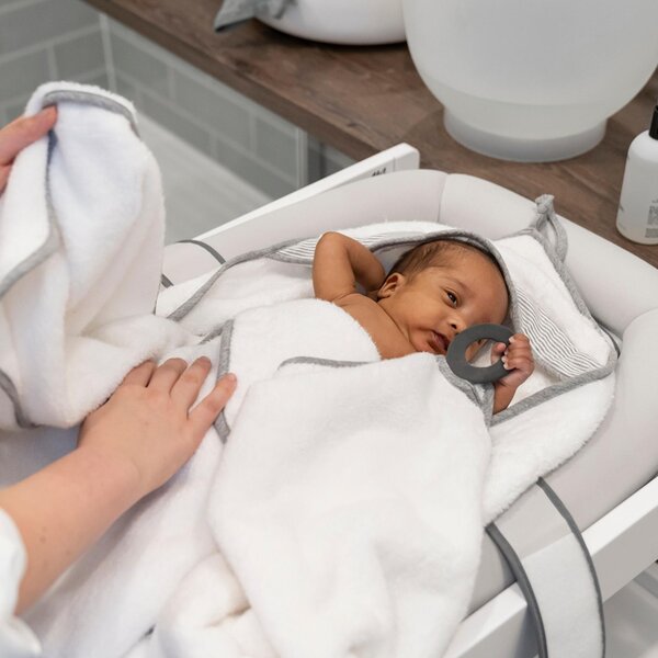 Doomoo Dry and Play kapuutsiga vannirätik XL, White - Doomoo