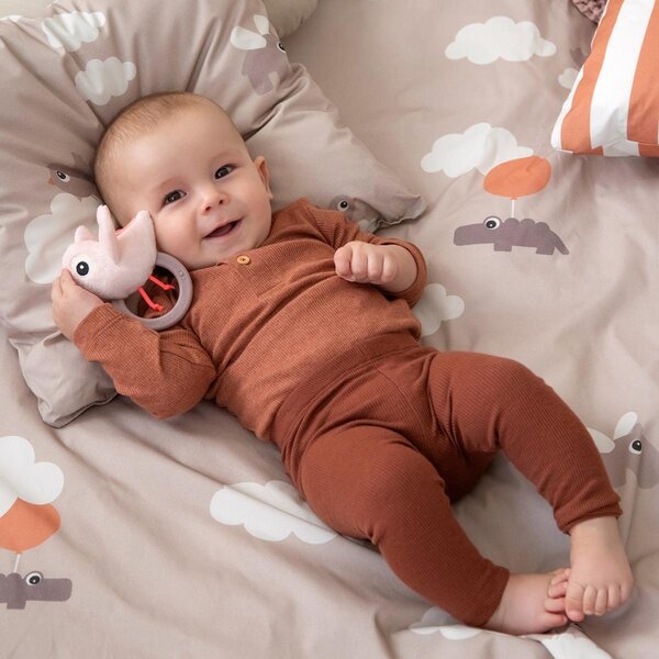 Done by Deer närimisrõngaga kõristi Birdee  - Done by Deer