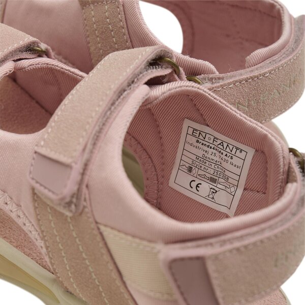 En-Fant sandaalid valgusega  - En-Fant