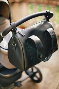 Childhome tarvikute kott Mommy Club Signature Vegan Leather Black - Childhome