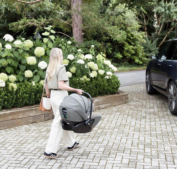 Joie I-Level Pro turvahäll 40-85cm, Signature Ebony koos isofix alusega - Joie