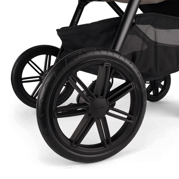 Nuna Triv LX vankrikomplekt Cosmopolitan, koos aksessuaaridega - Nuna