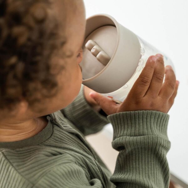 Done by Deer harjutustass 360, 260ml Celebration Sand - Done by Deer