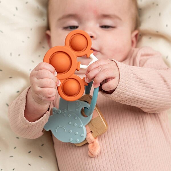 Done by Deer närimisrõngas Celebration - Done by Deer